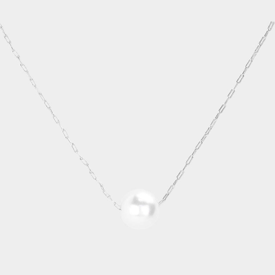 Pearl Pendant Necklace