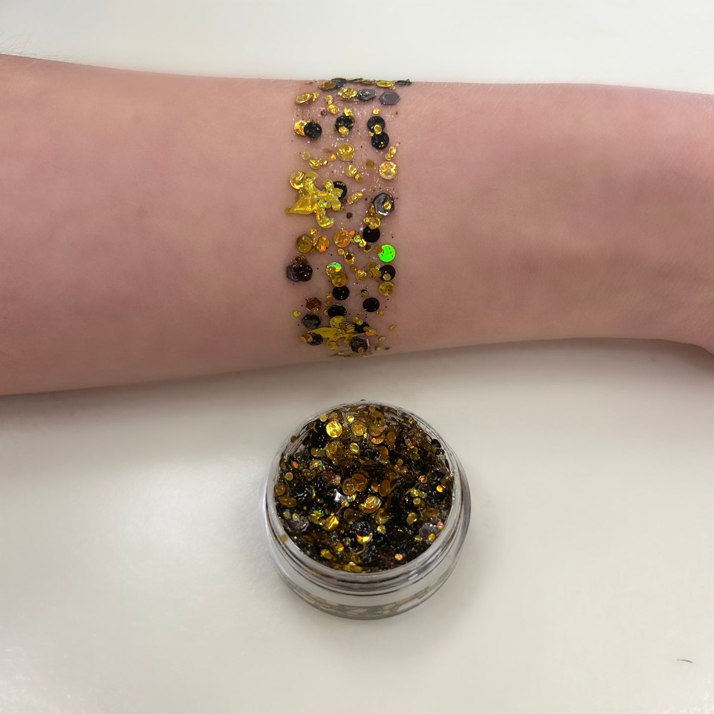 Fleur de Lis Glitter