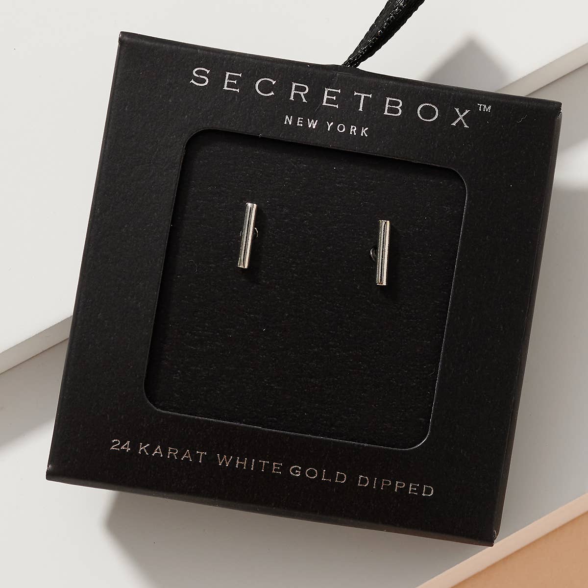 Petite Stick Post Earring White Gold
