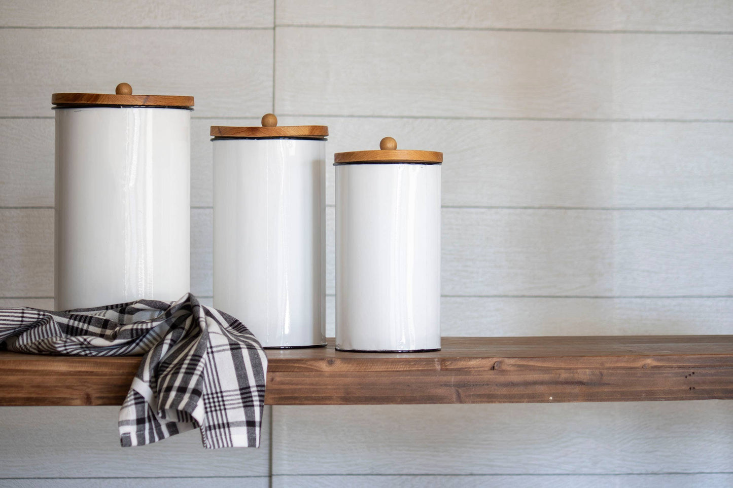 Beckett Canisters