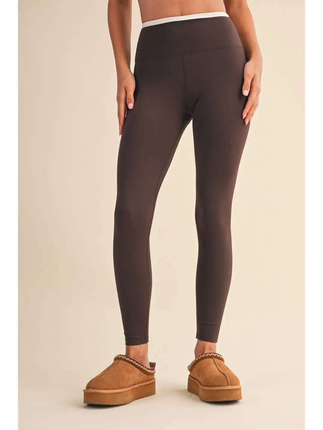 Minimal Edge Leggings Mocha