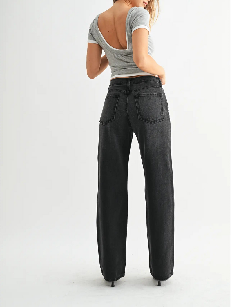 Dayana Relaxed Straight Jeans