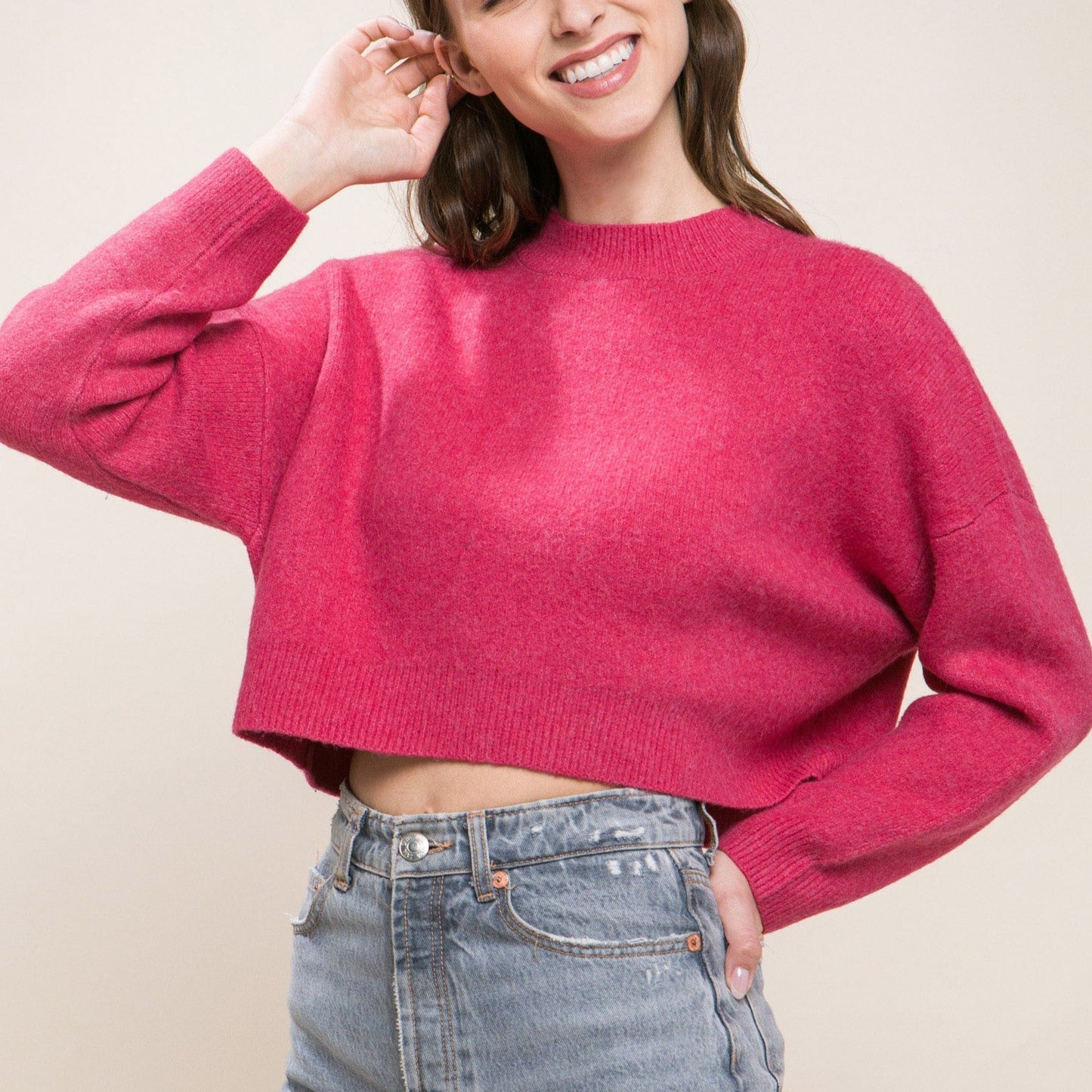 Wallen Cropped Sweater