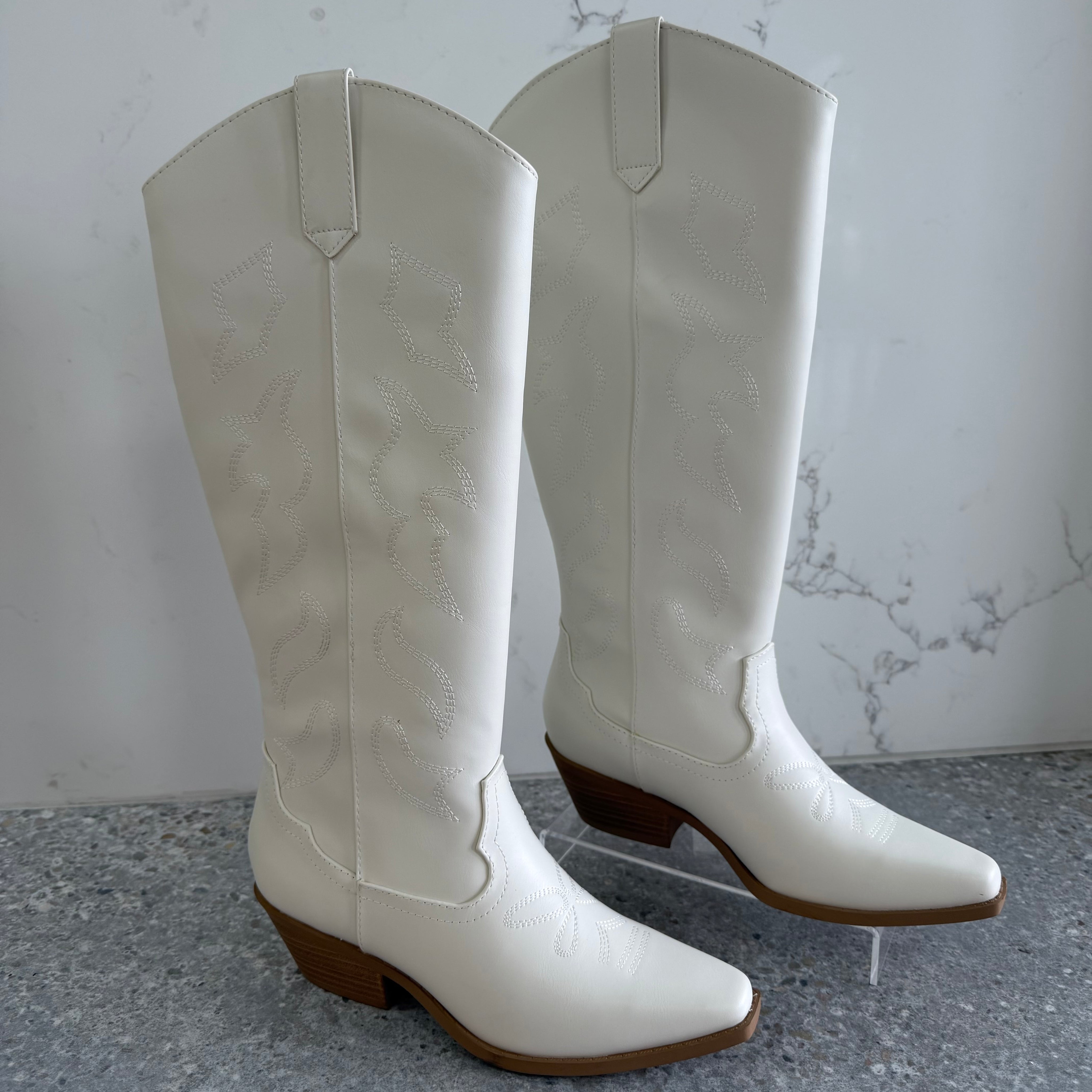 Zahara Cowgirl Boot White