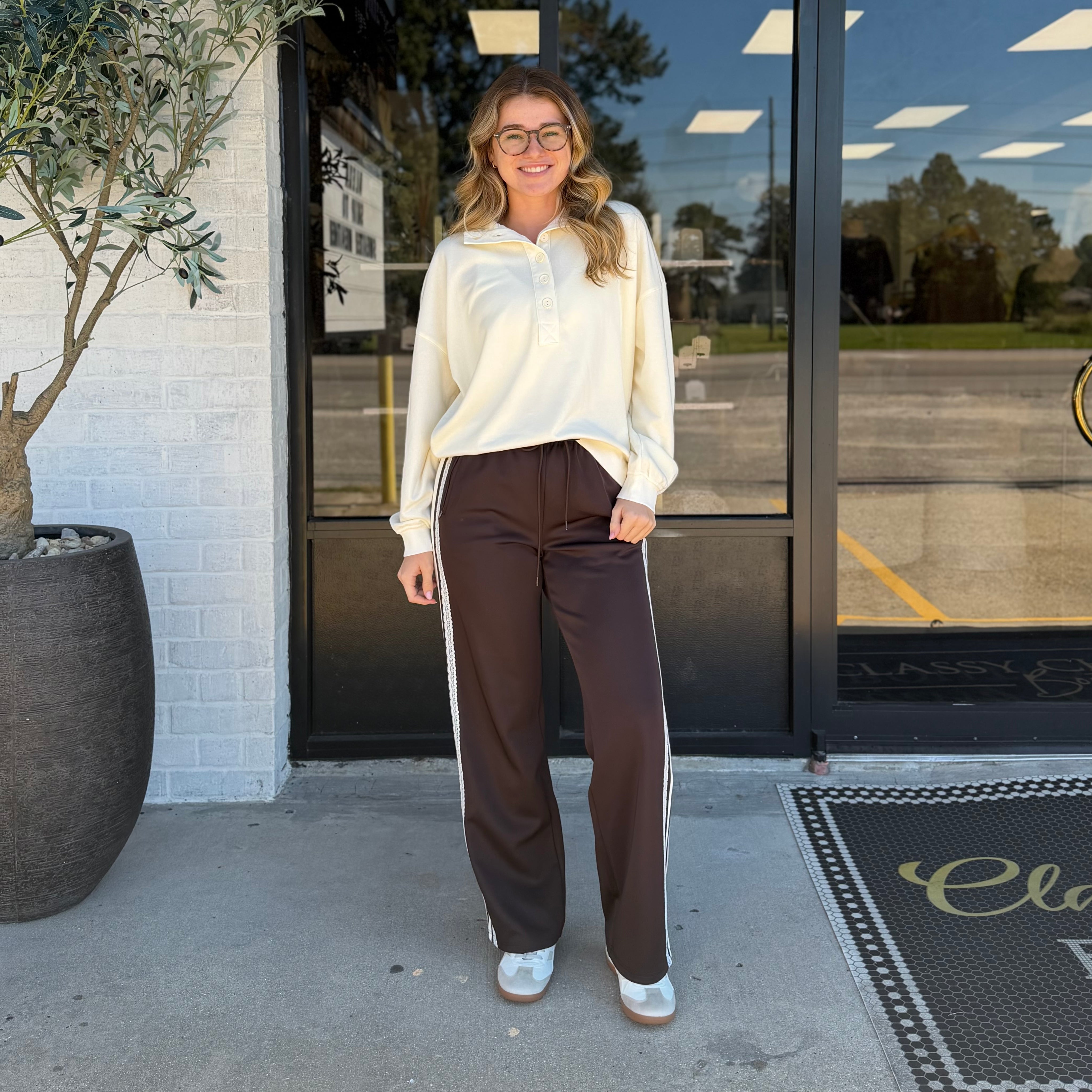 The Cozy Club Pullover Cream