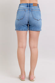 Judy Blue| 2 Button Mid Dad Short