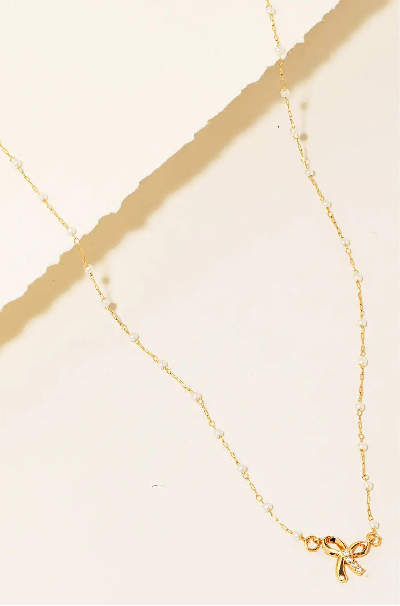 Graceful Bow Pearl Chain Necklace