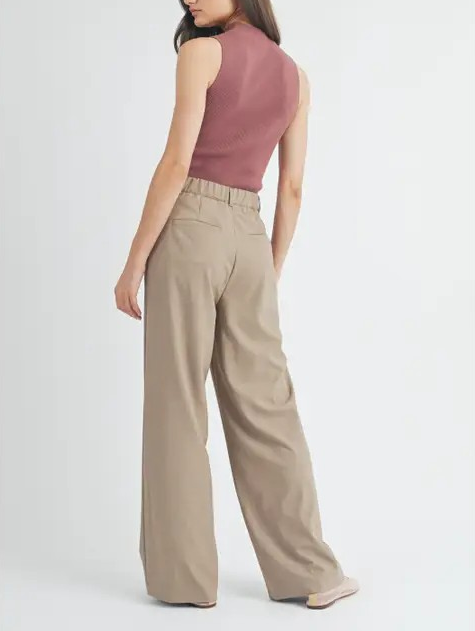 Pleated Slack Pants