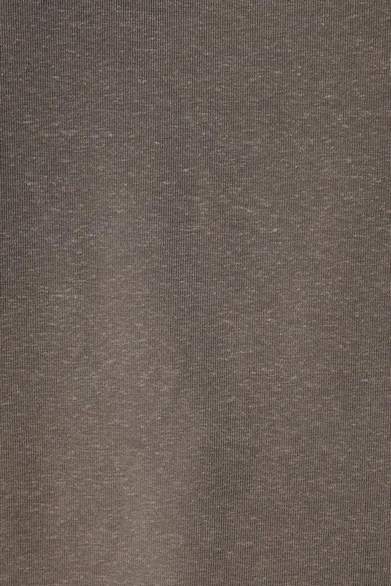 The Avery Essential Tee Grey