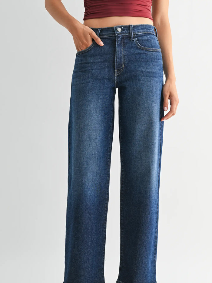 Emerie Loose Straight Leg Jean