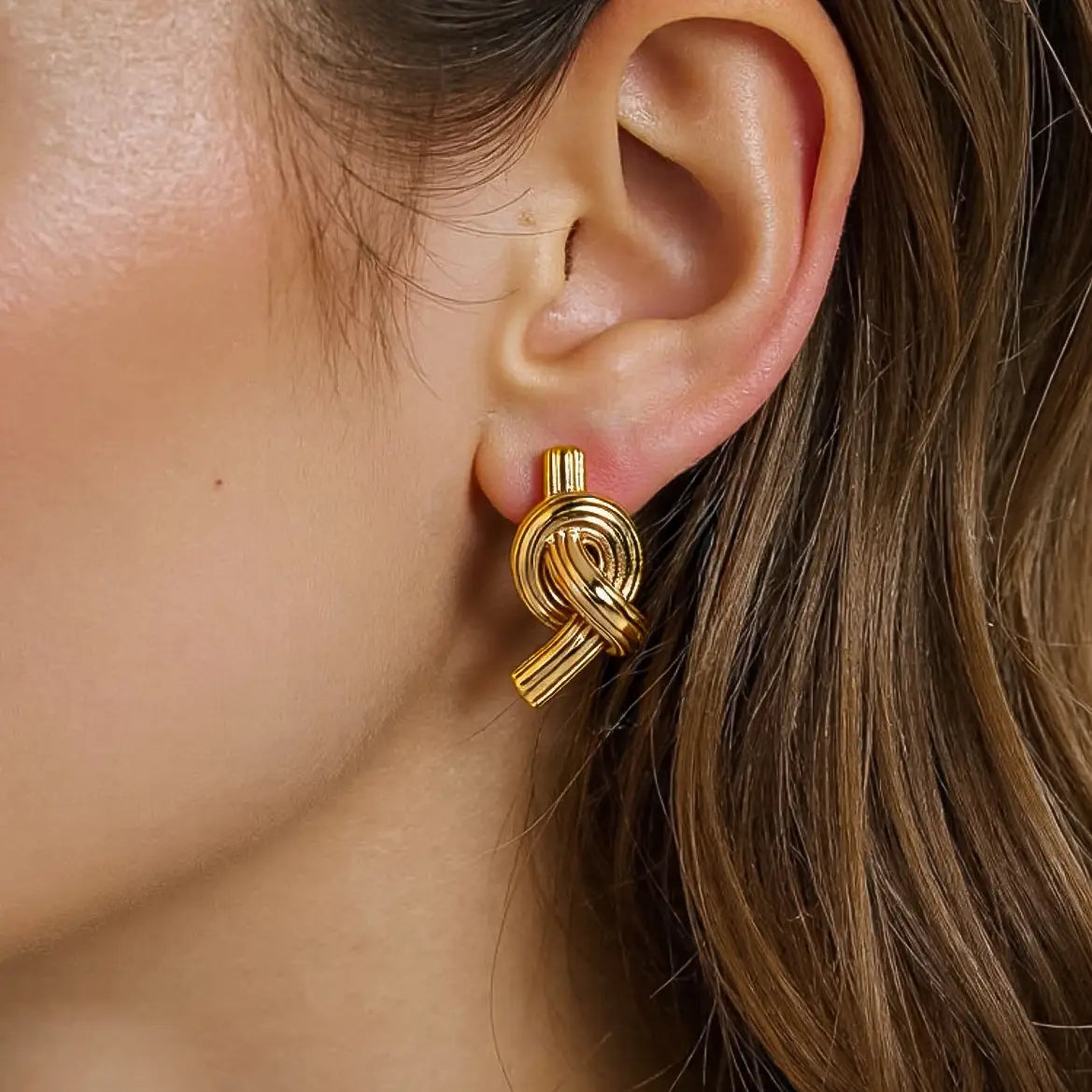 Morgane Knot Stud Earrings