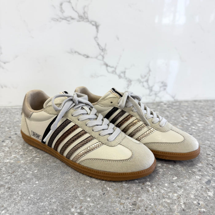 Stevie Sneaker