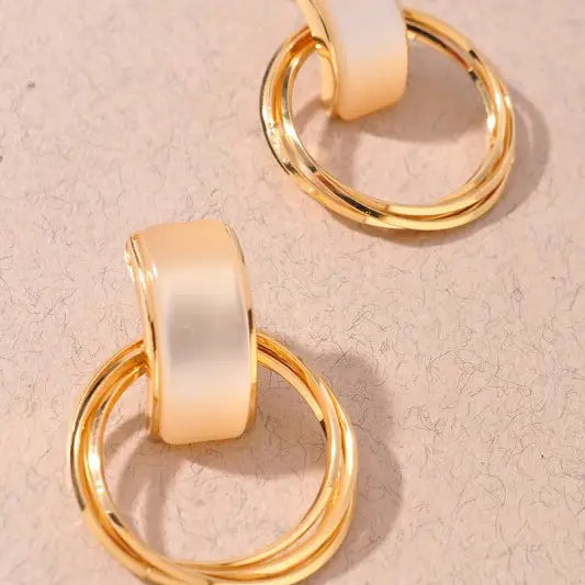 Lila Hoop Earrings