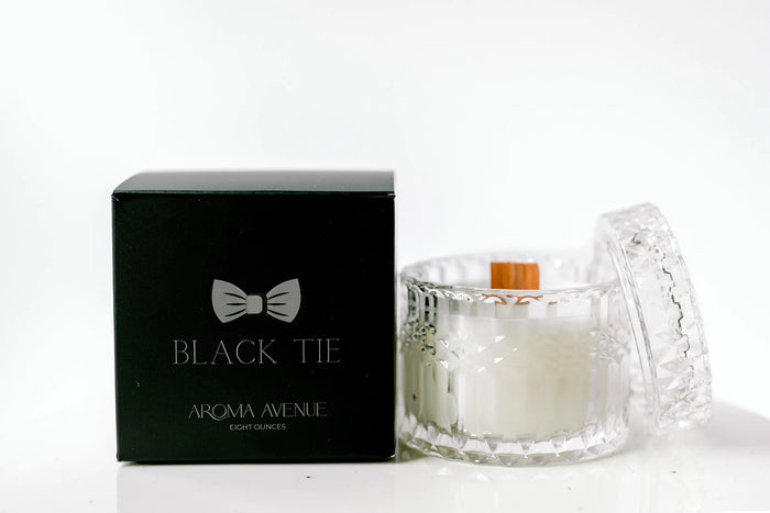 Aroma Avenue Black Tie 8oz Candle