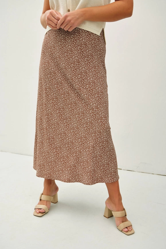 Curvy Melody Midi Skirt