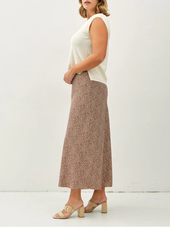 Curvy Melody Midi Skirt