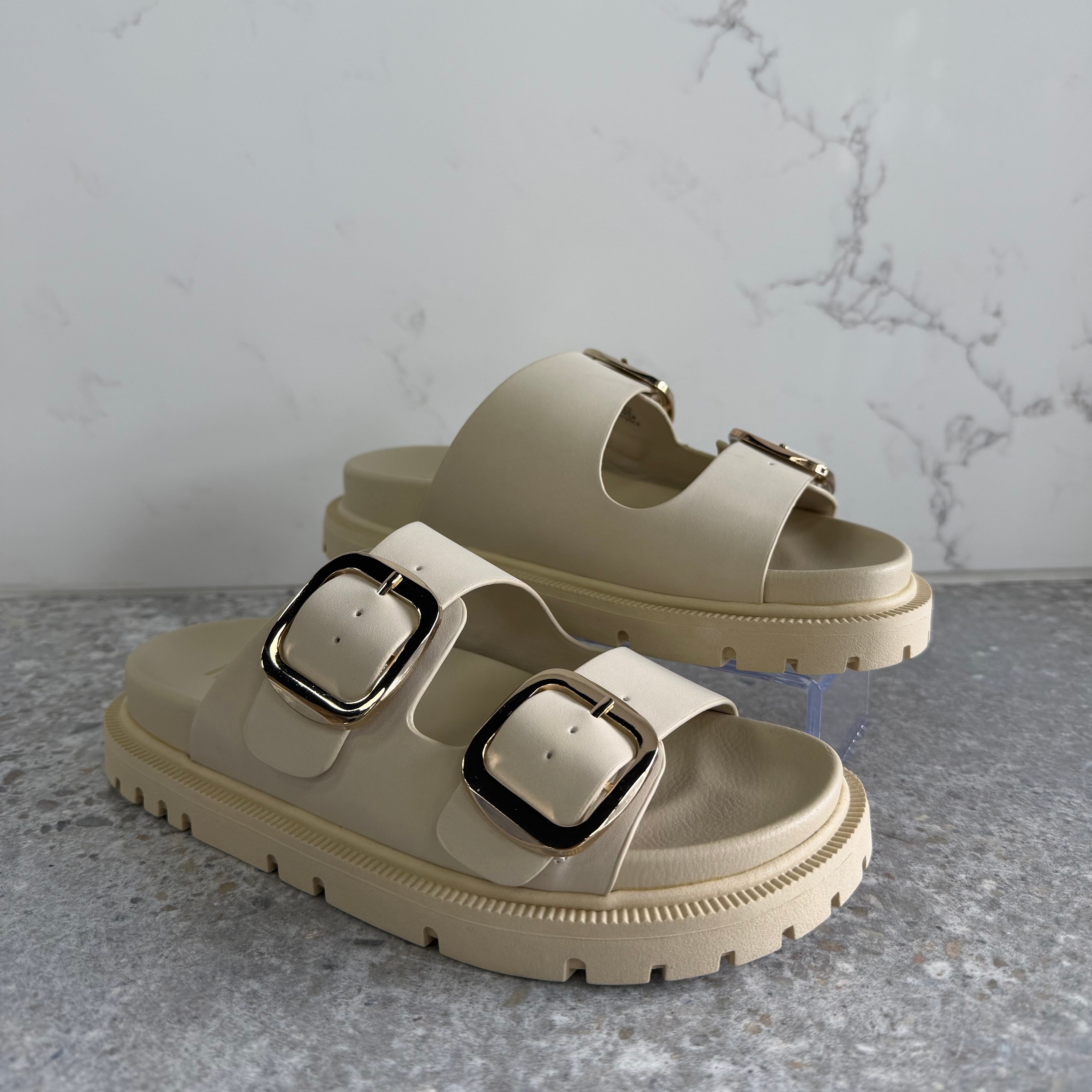 Gen Seashell Sandal