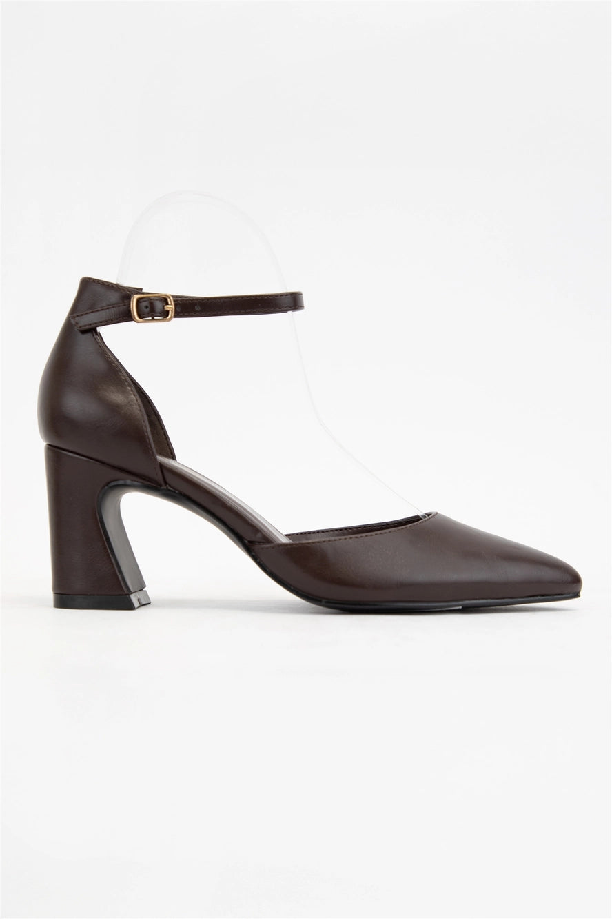 Cresa Brown Heels
