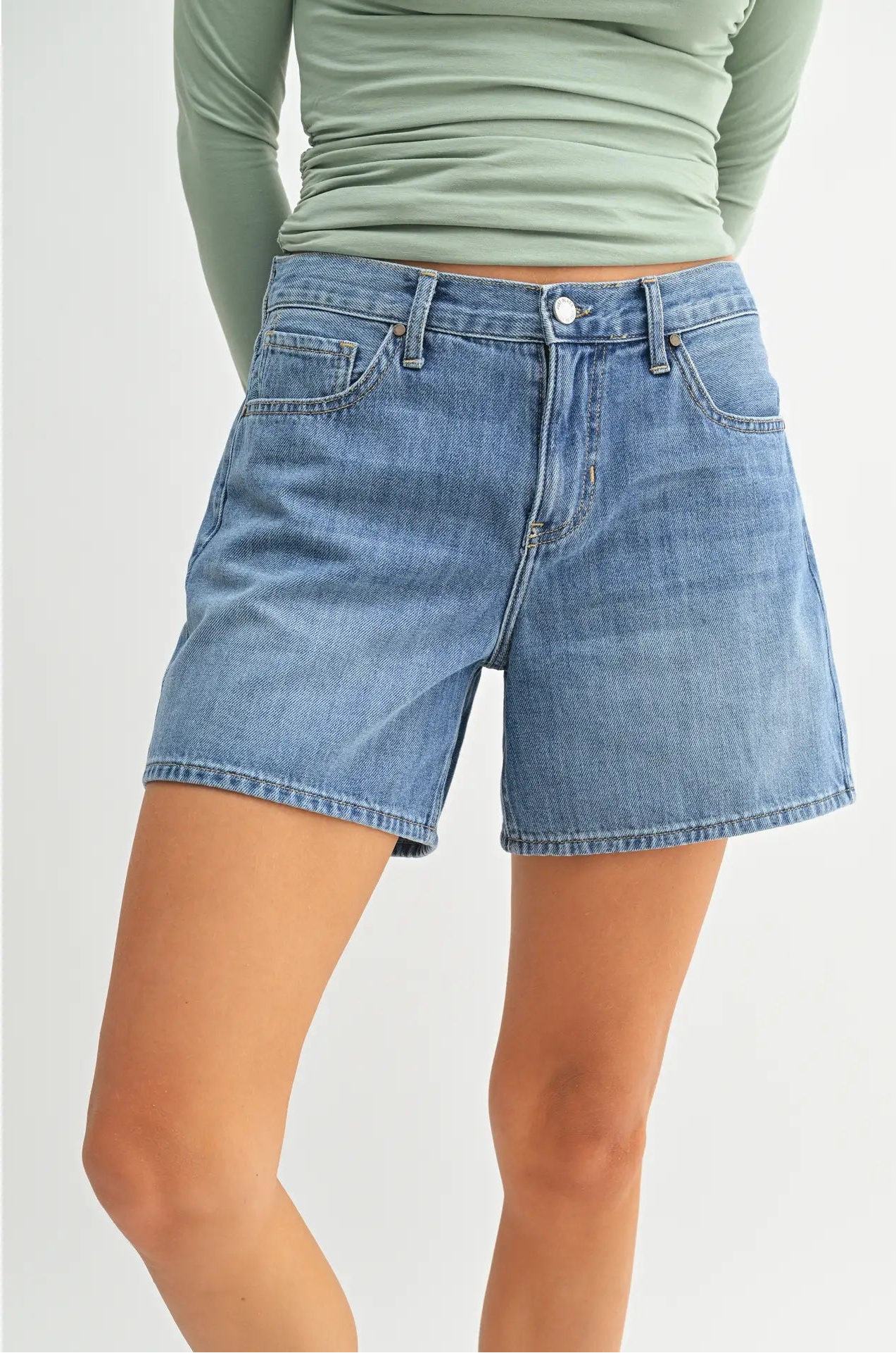 The Effortless Fit Mom Short