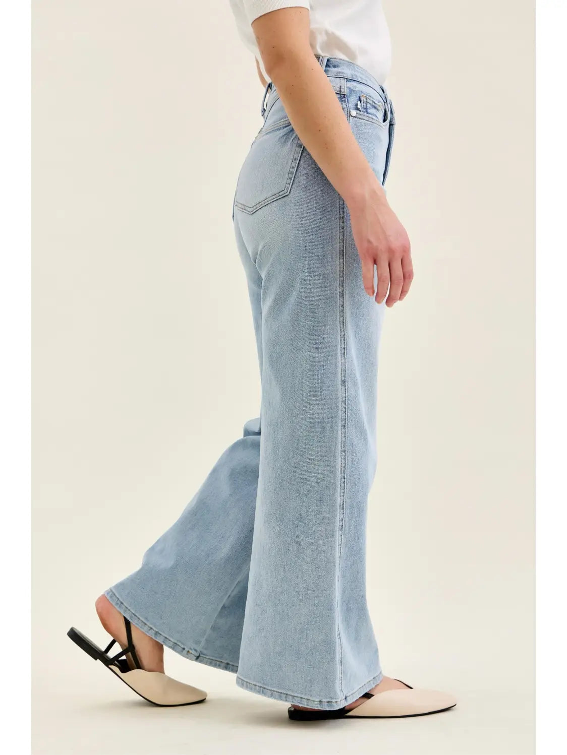 Judy Blue| HW Retro Wide Jeans