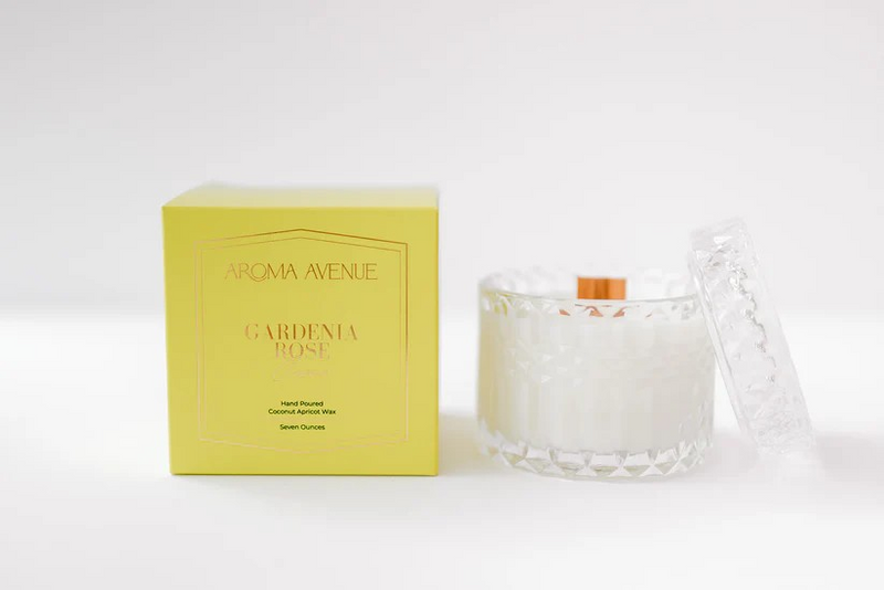 Aroma Avenue Gardenia Rose 7oz Candle