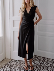 The Nightfall Midi Dress Black