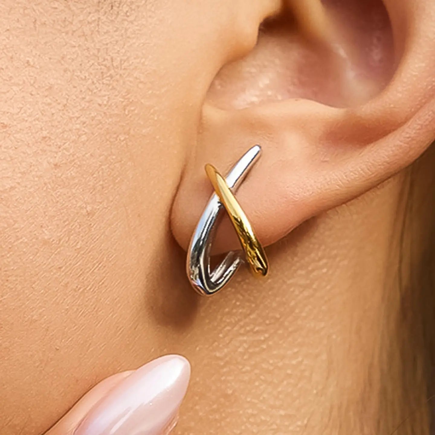 Staven Crossover Earrings