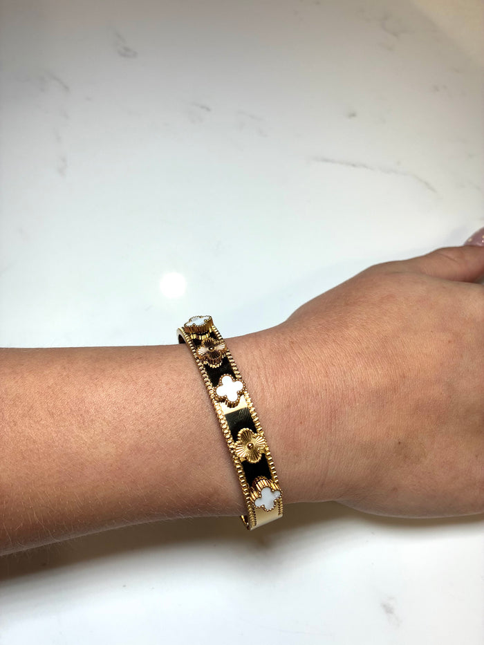 Aurora Bangle