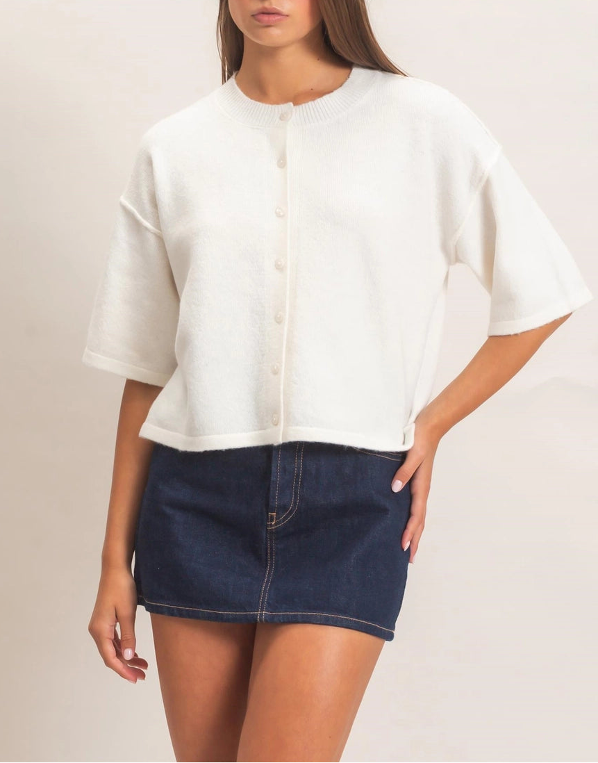 The Effortless Button Cardigan Cream