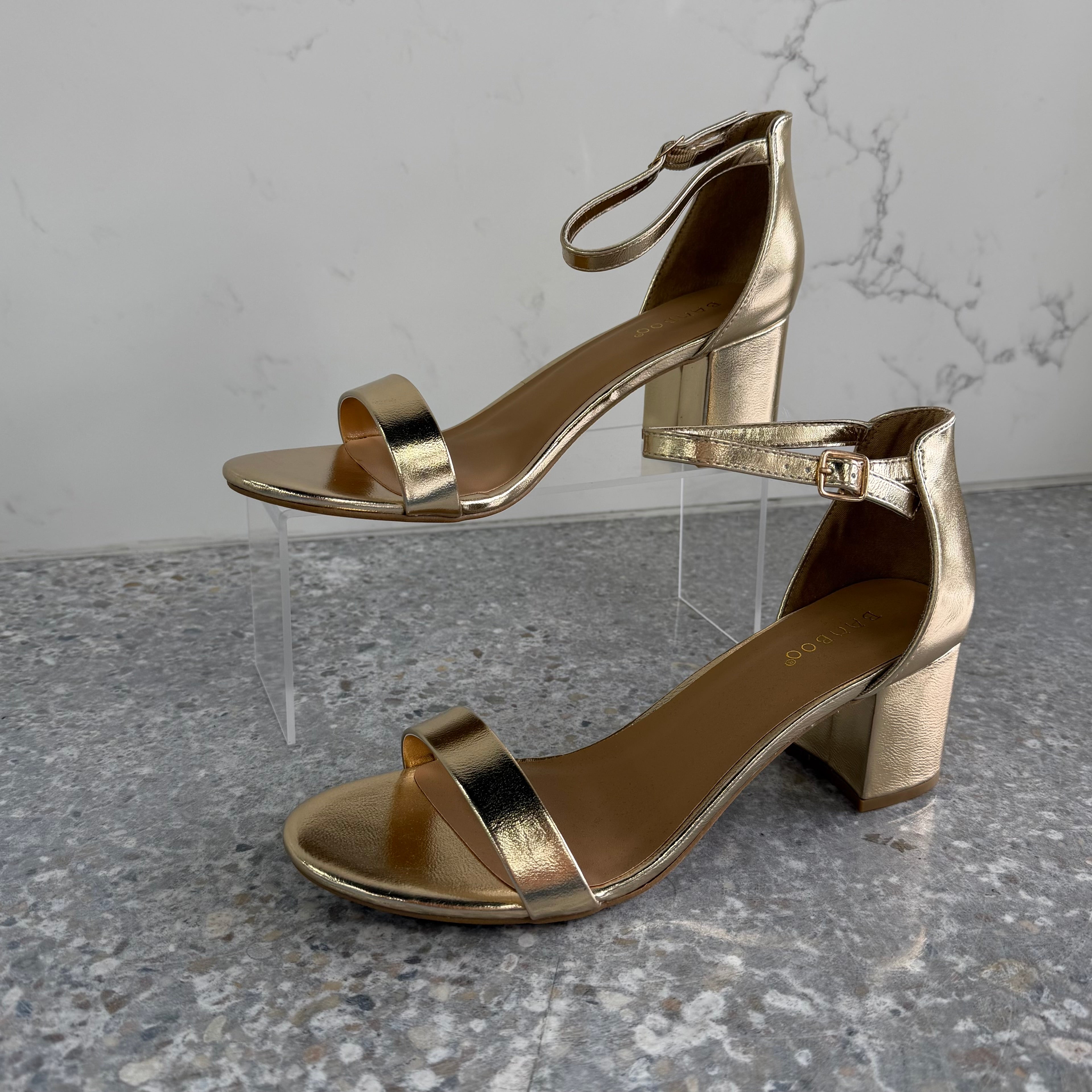 Headline Heel Gold