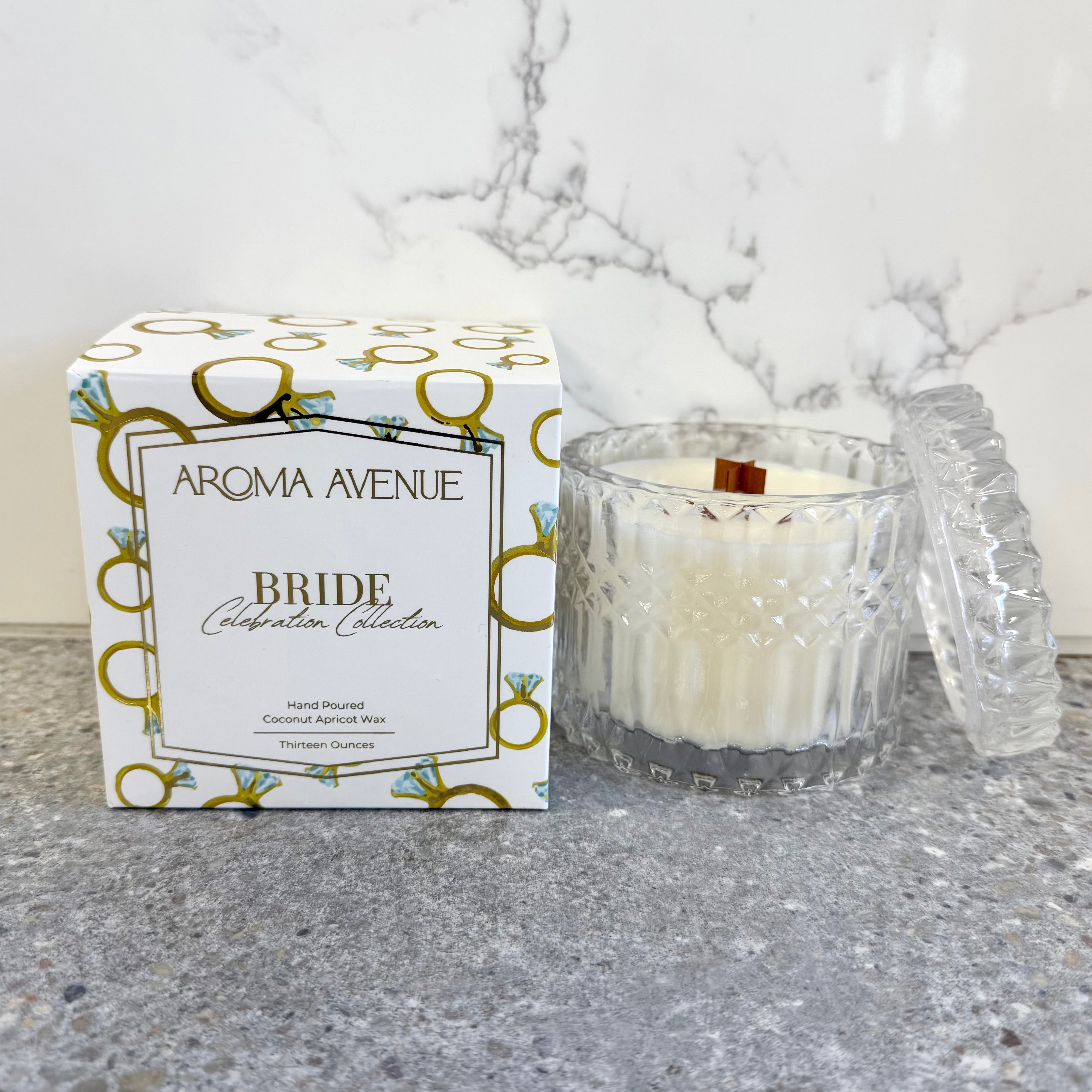 Aroma Avenue Bride 13oz Candle