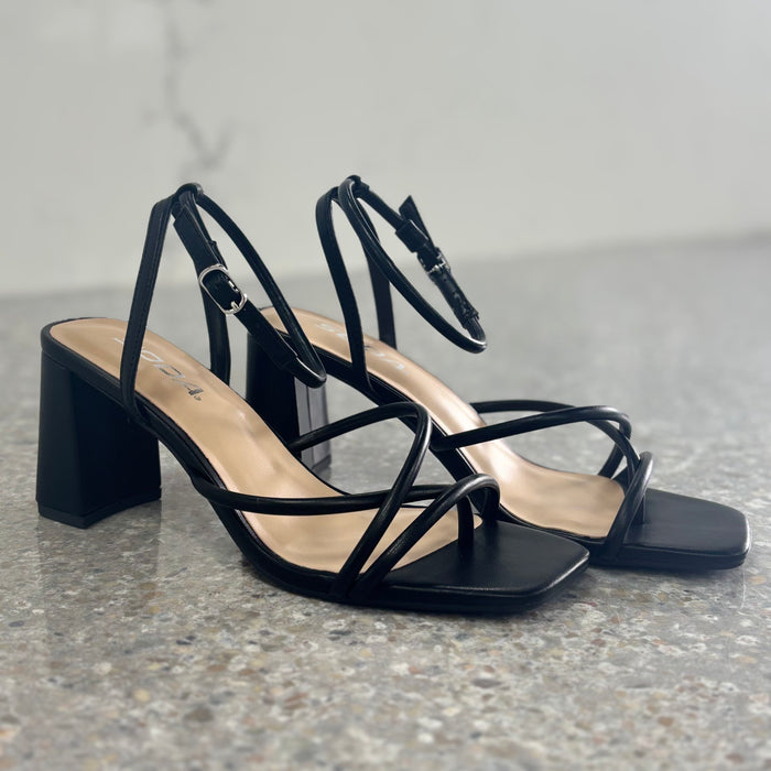 Steffi Heel