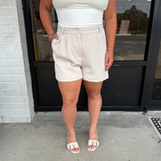 Tabby Trouser Shorts Cream