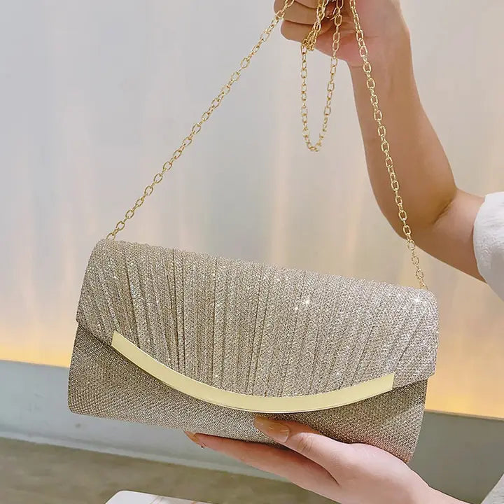 Sparkling Clutch