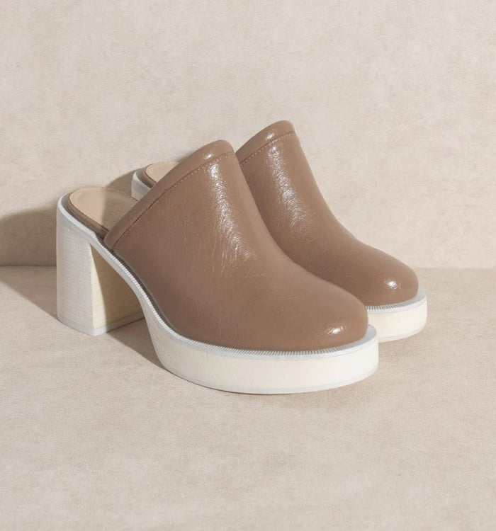 Ava Platform Clog