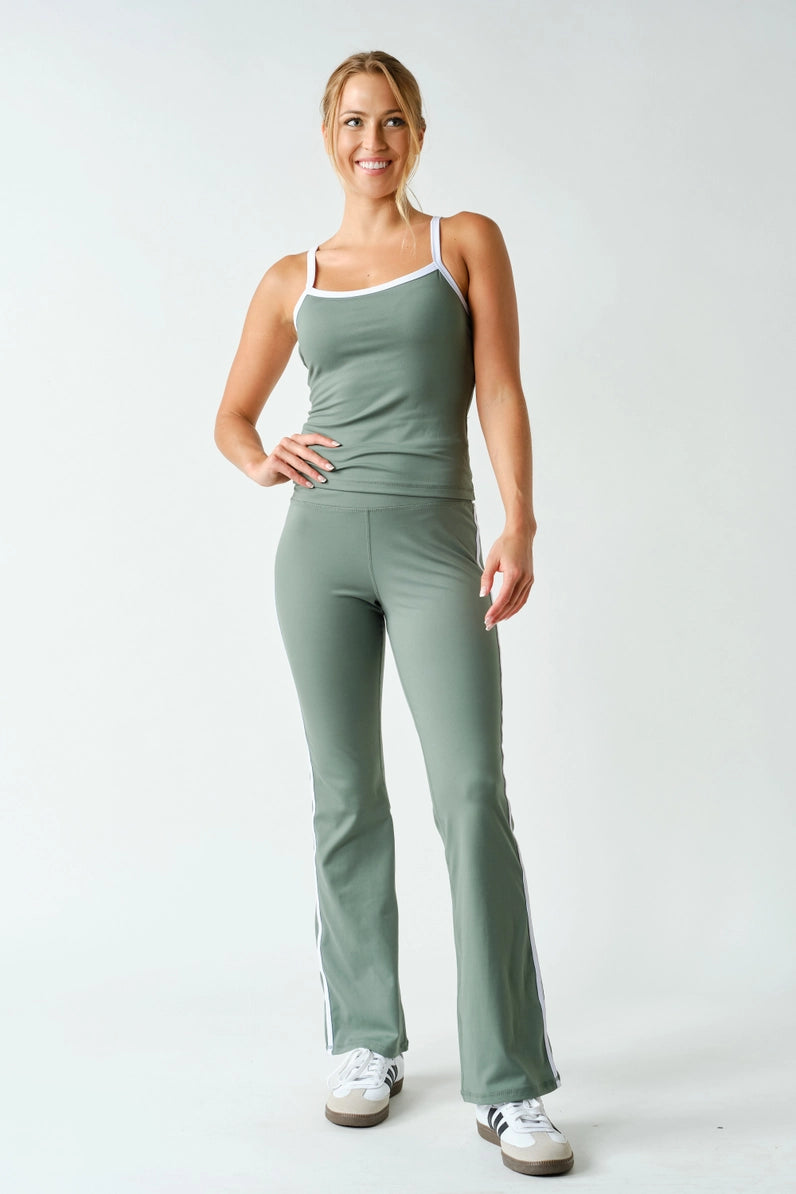 The Momentum Sculpted Tank Olive