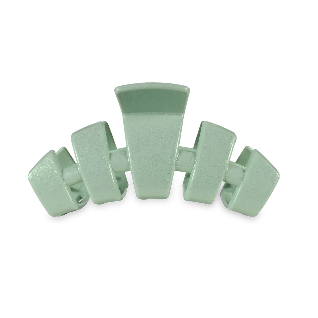 Dew Drop Medium Classic Claw Clip