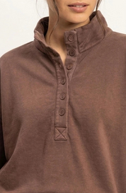 The Cozy Club Pullover Dark Brown