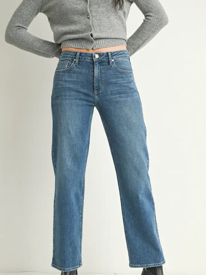Medium Wash Stretchy Straight