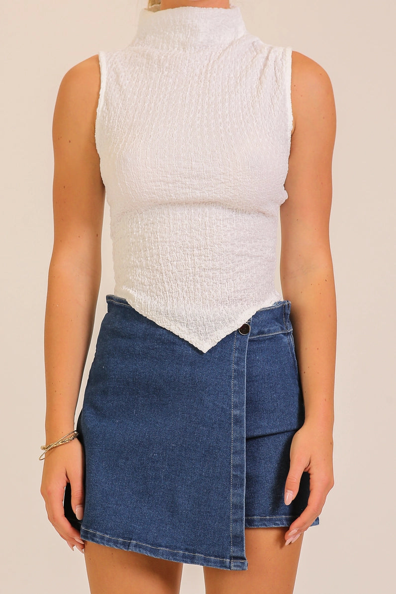 The Remi Pointed Hem Top White