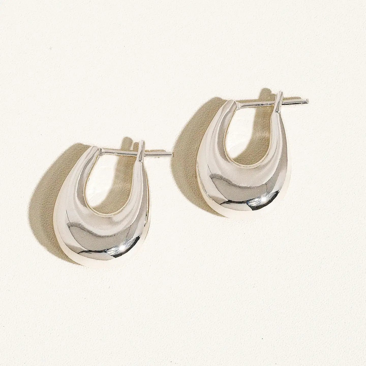 Quinn Hoop Earring Silver