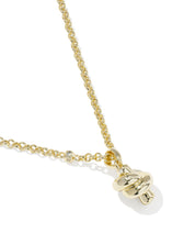 PARKER KNOT SHORT PENDANT NECKLACE GOLD