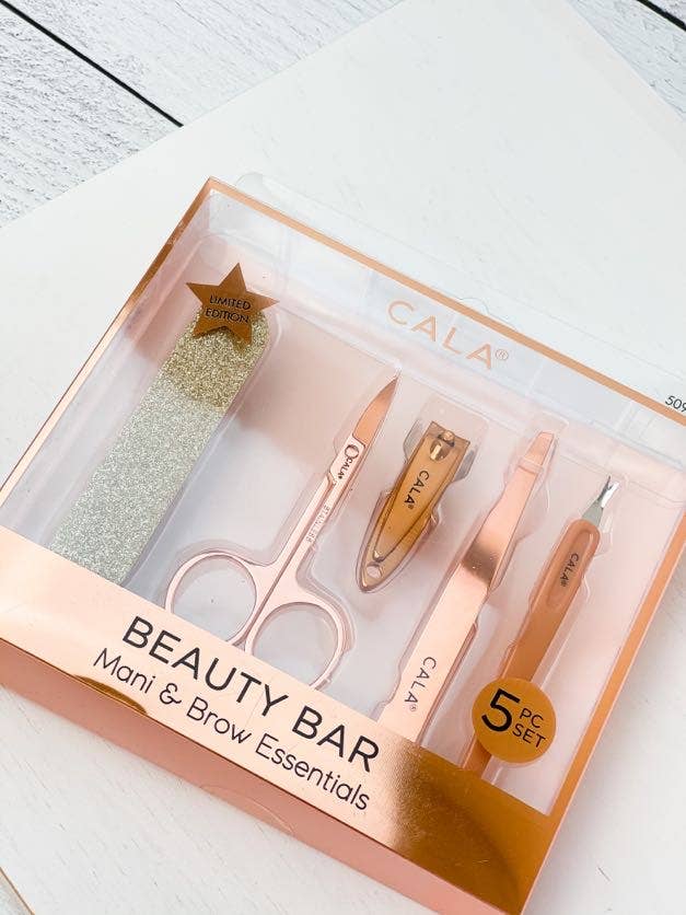 Mani & Brow Essentials Kit